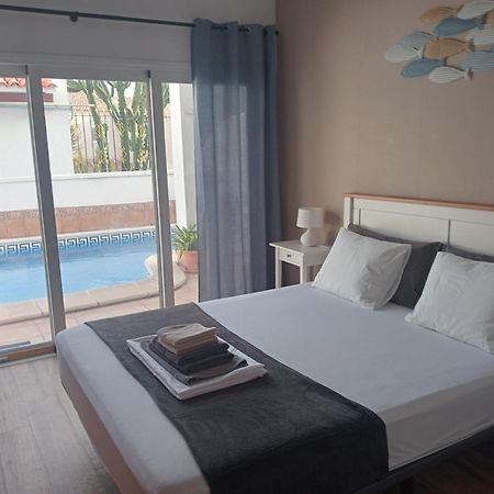 Beautiful Holiday Villa With Heated Private Pool, Los Cristianos 洛斯克里斯蒂亚诺斯 外观 照片