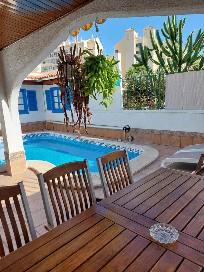 Beautiful Holiday Villa With Heated Private Pool, Los Cristianos 洛斯克里斯蒂亚诺斯 外观 照片