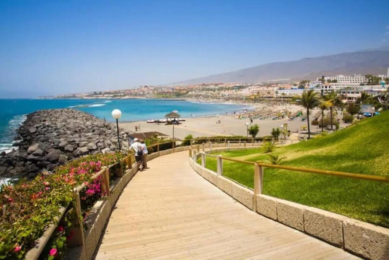 Beautiful Holiday Villa With Heated Private Pool, Los Cristianos 洛斯克里斯蒂亚诺斯 外观 照片