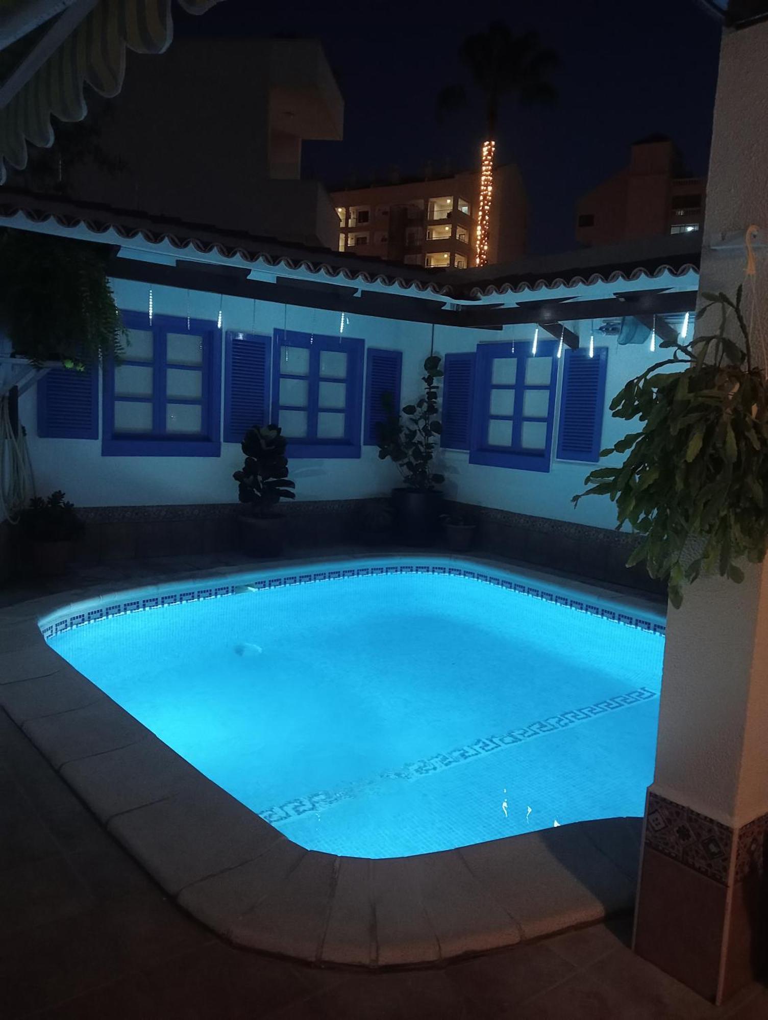 Beautiful Holiday Villa With Heated Private Pool, Los Cristianos 洛斯克里斯蒂亚诺斯 外观 照片