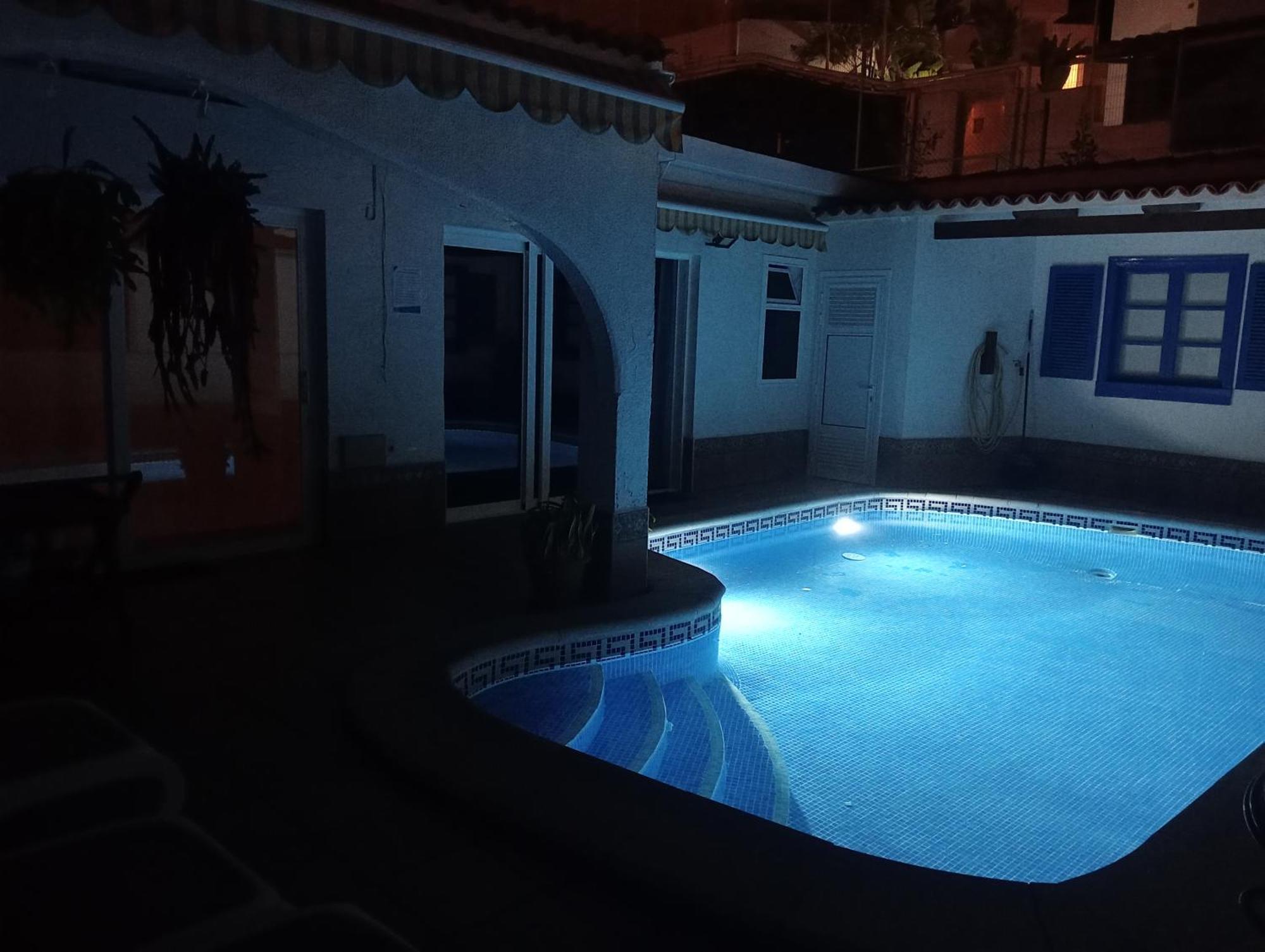 Beautiful Holiday Villa With Heated Private Pool, Los Cristianos 洛斯克里斯蒂亚诺斯 外观 照片